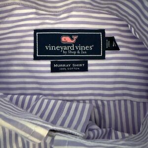 Vineyard Vines - Murray Shirt - Medium - Purple and White - Excellent condition